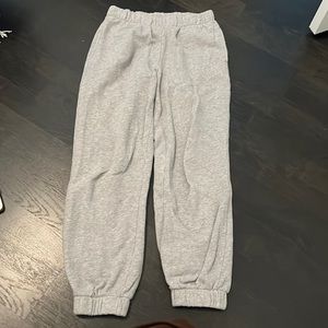 Brandy Melville Grey sweatpants